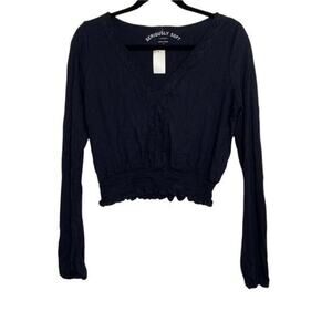 Aeropostale NWT Black Seriously Soft Long Sleeve Crop Top Small